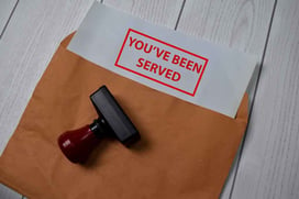 What Qualifications Does a Registered Process Server Need?
